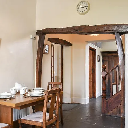 Yew Tree * Windermere